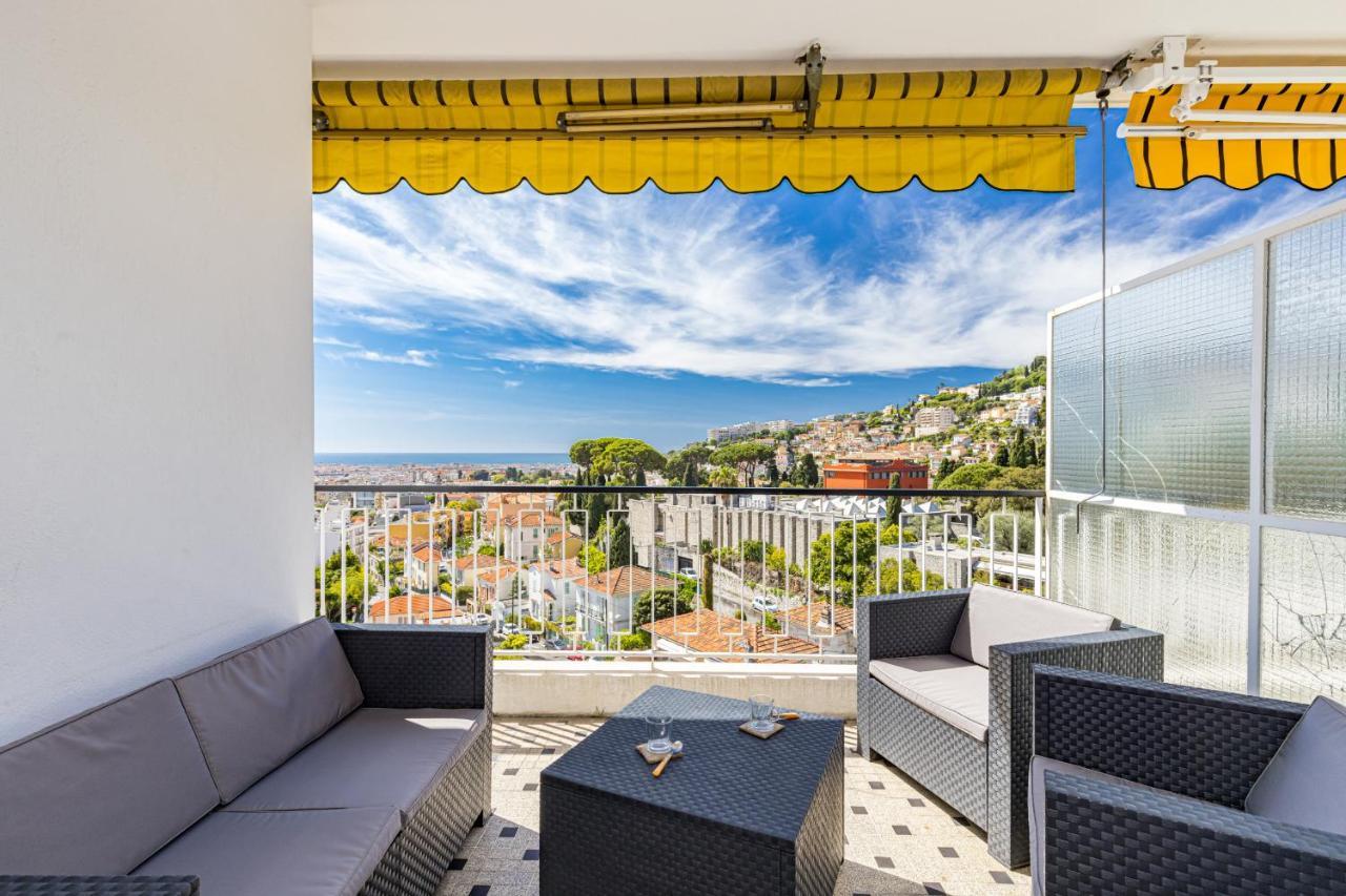 Open View Studio & Garage Νίκαια Εξωτερικό φωτογραφία