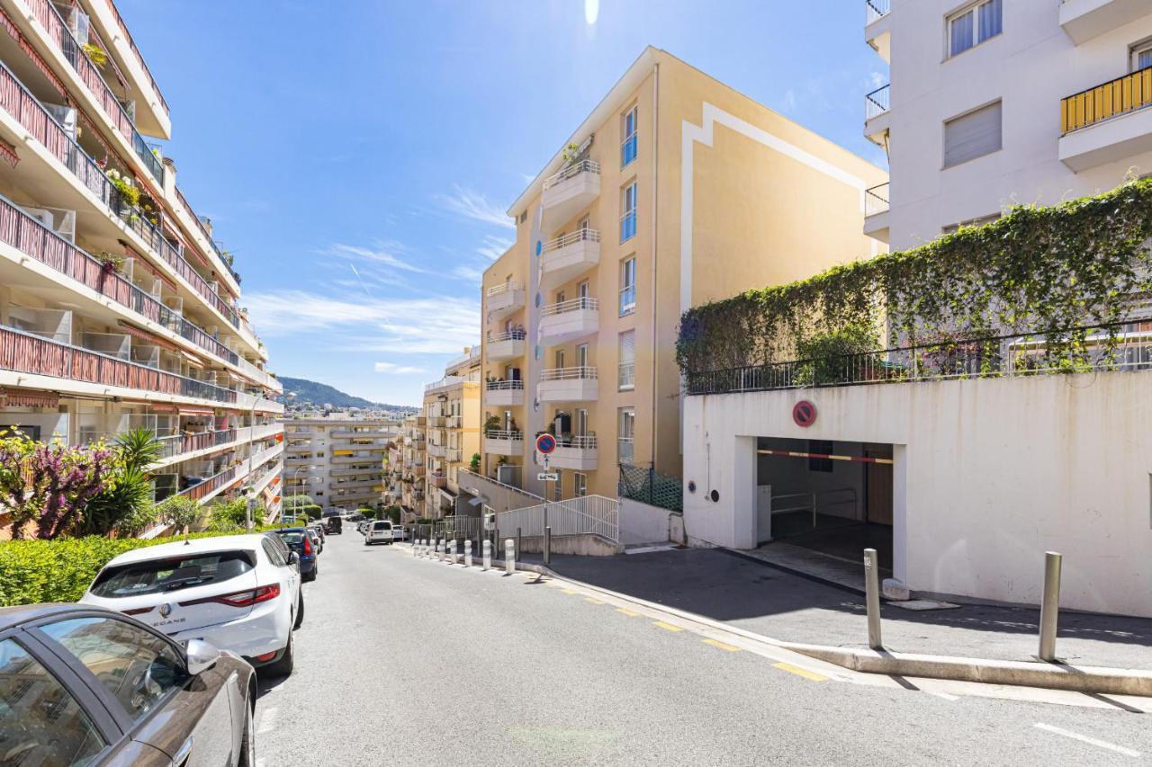 Open View Studio & Garage Νίκαια Εξωτερικό φωτογραφία