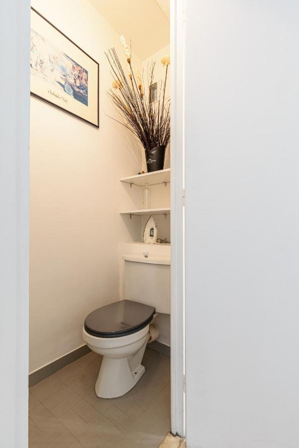 Open View Studio & Garage Νίκαια Εξωτερικό φωτογραφία